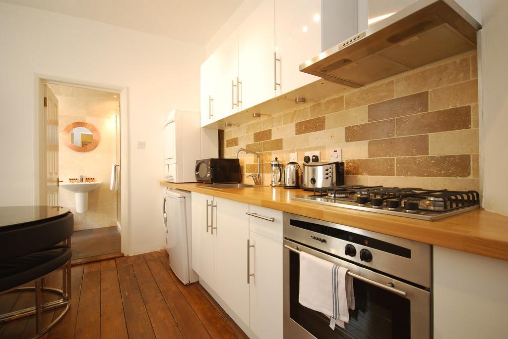 London Collection - Old Compton Soho Apartment Bagian luar foto